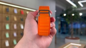 Apple Watch Ultra 49 мм Titanium Case with Orange Alpine Loop