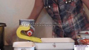 Ручная шнековая соковыжималка для томатов, винограда СБА-1 Полтава (до 20 кг/час)