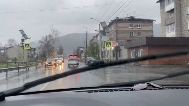 Доехал на Весте до Байкала и был сильно расстроен. Хорошо, что машина не сгорела. смотреть онлайн