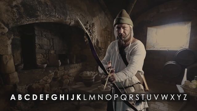 Тэрон Эджертон звонит в мини-гостиницу | Пранк Звонок Алфавитом смотреть онлайн