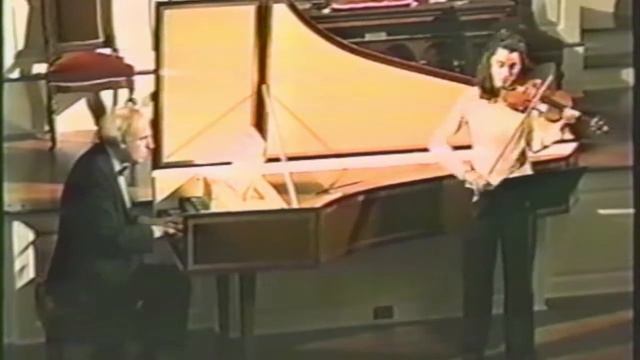 Bach Sonata for Violin and Harpsichord #6 in G Major смотреть онлайн