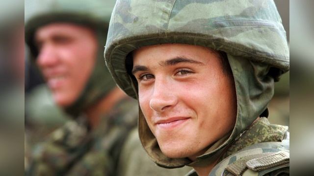 "Я служу России". Исполняет Николай Горланов.