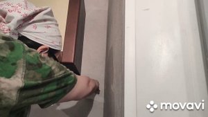 Как подрезать обои в углу и в нахлест