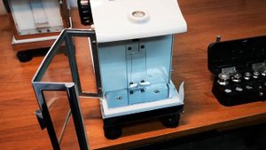 Польские торсионные весы Techniprot waga torsyjna-wt 500. 1983 год