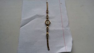 Часы Чайка 17 камней, идут,б-у.