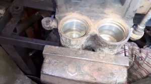 Перебираем передние суппорта Subaru Forester SH