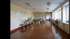 Когда уйдем со школьного двора Под звуки нестареющего вальса,Учитель нас проводит до угла