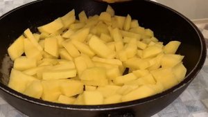 БЫСТРЫЙ ужин / РЕЦЕПТ/ Нежная тушеная картошка с мясом в духовке