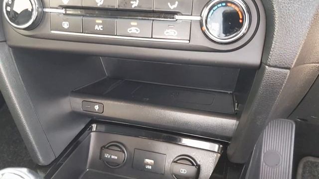 202KY350 - 2020 Kia Ceed SW 1.6D HP 5DR 25,950 смотреть онлайн