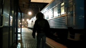Прибытие ЭП1М-628 с поездом Кишинёв — Ростов-на-Дону