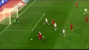 Дуглас Коста