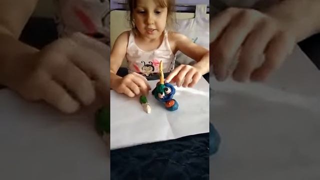 Детские поделки из пластилина Единорог. Play-Doh .Плейдо. смотреть онлайн