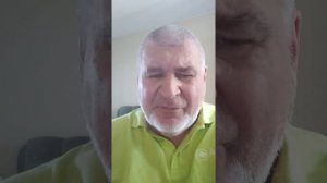 У беды глаза зелёные