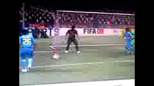 Красиво с углового Рони .. . смотреть онлайн