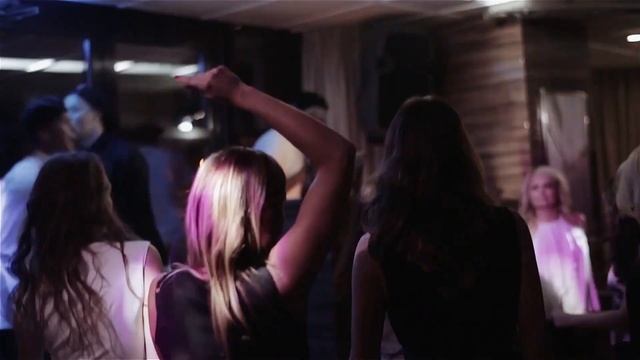 1 СЕНТЯБРЯ — РЕТРОТЕКА: BACK TO SCHOOL - ПАРАТОВЪ смотреть онлайн