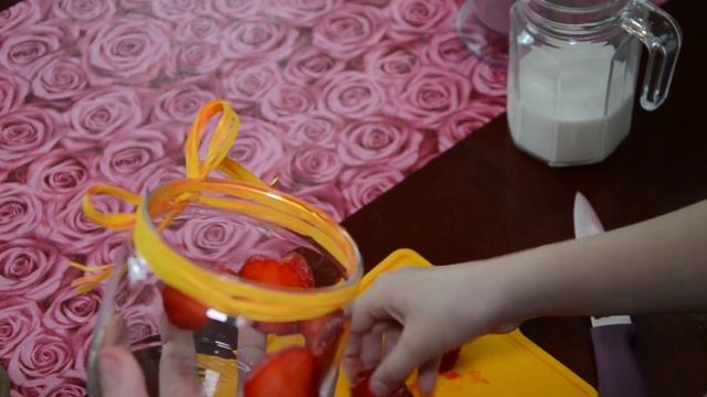 DIY || КЛУБНИКА В ШОКОЛАДЕ || СМУЗИ || ТАРТАЛЕТКИ || ВКУСНЫЕ РЕЦЕПТЫ смотреть онлайн