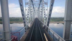 4k. Сев.Двина.(Виды из поезда)(Котлас Узловой)  Архангельск