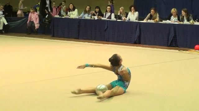 Кустова Таня мяч 2001 г р Радий смотреть онлайн