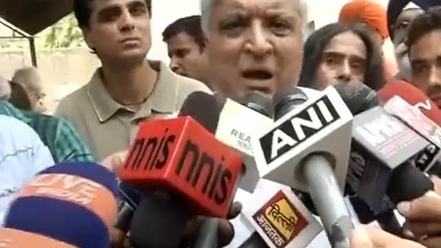 Javed Akhtar paid homage to Zohra Sehgal