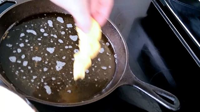 Рыба во фритюре с хрустящей корочкой. Пальчики оближешь.