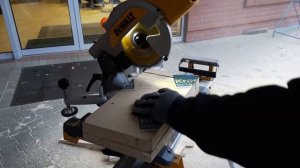 DeWalt DCS777 FlexVolt 54 V cięcie 60mm blatów