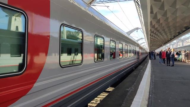 Отправление фирменного поезда "Волга" №059А СПБ - Нижний Новгород с Московского вокзала (СПБ) смотреть онлайн