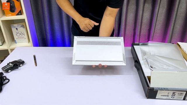 "UNBOX" HP Envy x360 Convert 13m-bd1033dx - Phiên Bản Màn FULL HD OLED смотреть онлайн