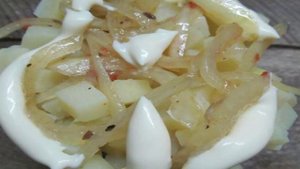 Салат из копченной скумбрии