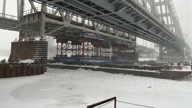 БЕЛОРУССКИЙ МОСТ В МОСКВЕ ГОТОВ К ДЕМОНТАЖУ/МОСКВА-СИТИ НАБЛЮДАЕТ ЗА СТРОЙКОЙ/ЗИМА 2021 В МОСКВЕ