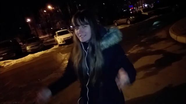 КАК НАЧАТЬ ХОДИТЬ ПЕШКОМ/БЕГАТЬ КИЛОМЕТРАМИ? смотреть онлайн