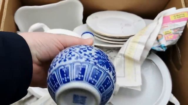 НОВЫЙ ПОХОД на БАРАХОЛКу в ГЕРМАНИИ! Уличный БЛОШИНЫЙ РЫНОК в ГЕРМАНИИ! Много ФАРФОРА в КОРОБКах!