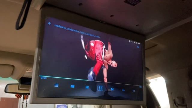 Потолочный монитор Ergo 17дюймов с Android для Toyota Land Cruiser 200 смотреть онлайн