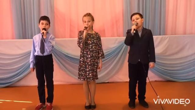 С праздником, дорогие мамы! смотреть онлайн