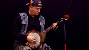 Нет времени объяснять, бери Банджо.