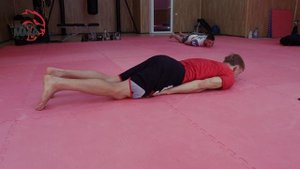 Болит спина. Как закачать и растянуть спину. Вячеслав Сугако. Калининград / Дневник ММА