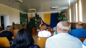 Председатель сельсовета боясь публичности, сорвал заседание сессии (Беляевский район 2018)