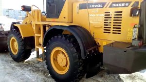 Пластиковые крылья на погрузчик "LOVOL 935 E-ll"