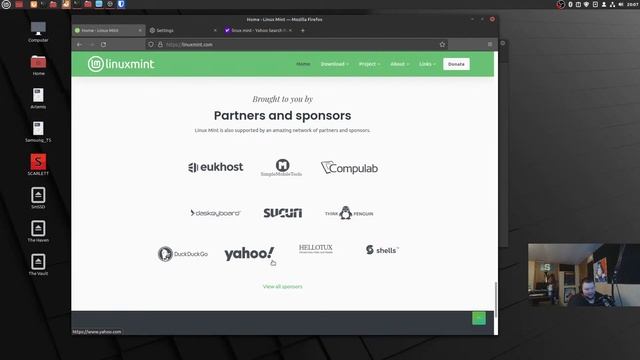 Linux Mint Hater Uses Linux Mint смотреть онлайн