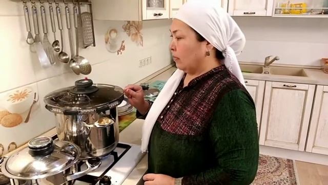 Цептердің кастрюльінде ет пісіру. смотреть онлайн