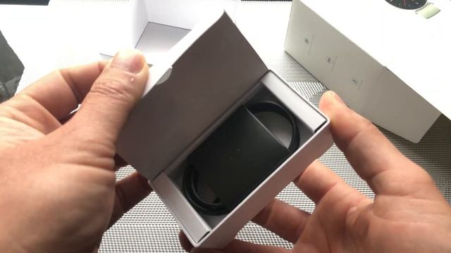 AMAZFIT GTR 2E, Smartwatch, 75 mm + 100 mm, Matcha Green unboxing смотреть онлайн