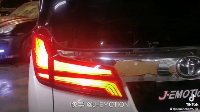 TOYOTA VELLFIRE 2015-17 AGH30 CONVERT TO ALPHARD FACELIFT 2018-20 REAR TAIL LAMP (J-EMOTION DESIGN) смотреть онлайн