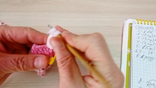 Давайте свяжем змейку пучеглазую!