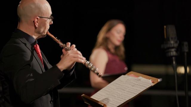 Jan Brandts Buys: "Abendständchen" from the "Three Songs Op. 20" for Soprano, Flute and Piano смотреть онлайн