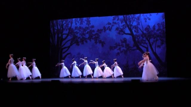 Les Sylphides Excerpts смотреть онлайн