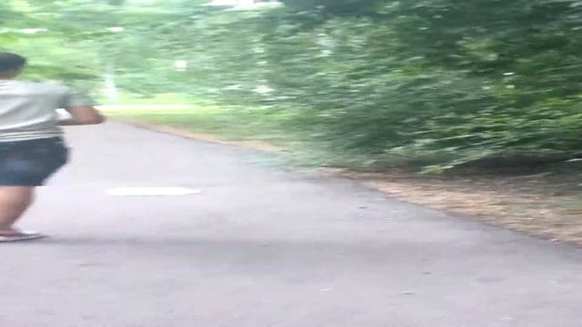 юн стал смелым и пошел куда-то смотреть онлайн