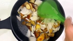 Белые грибы в сметане. Нежная нежность