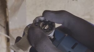 Narzędzie wielofunkcyjne Bosch GOP 185 LI Professional