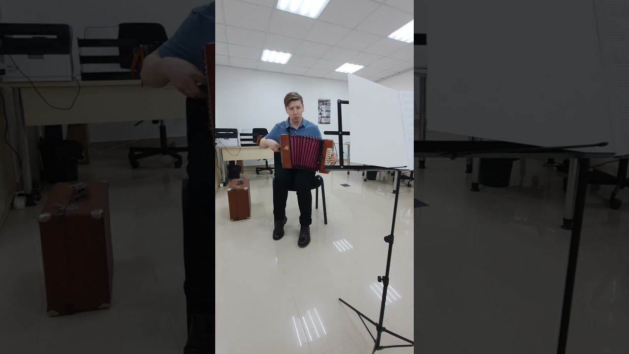 На первом уроке с учеником ! Упражнение . смотреть онлайн