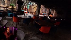 Акулич смотрит: ПРЯТКИ В ОГРОМНОМ КРЫТОМ ПАРКЕ АТТРАКЦИОНОВ СО СТРИМЕРАМИ! Остров мечты