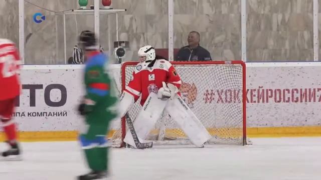 На арене Ледового дворца Кондопоги сыграли самые именитые легенды хоккея